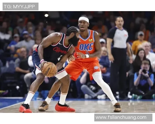 2018年NBA雷霆与热火激战回顾球星对决精彩瞬间盘点