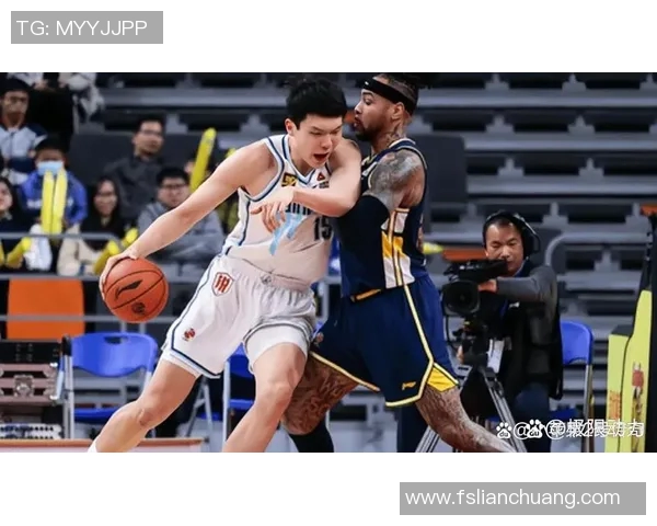 广东队与江苏南钢激战四月五日争夺篮球赛季重要胜利 广东队与江苏南钢激战四月五日争夺篮球赛季重要胜利