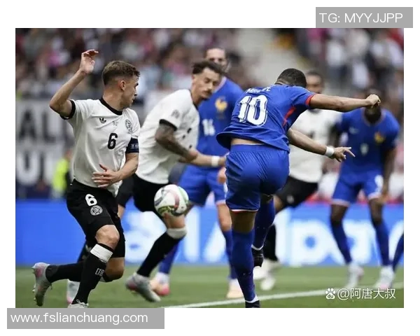 斯图加特主场迎战弗赖堡双方争夺关键三分的激烈对决 斯图加特主场迎战弗赖堡双方争夺关键三分的激烈对决