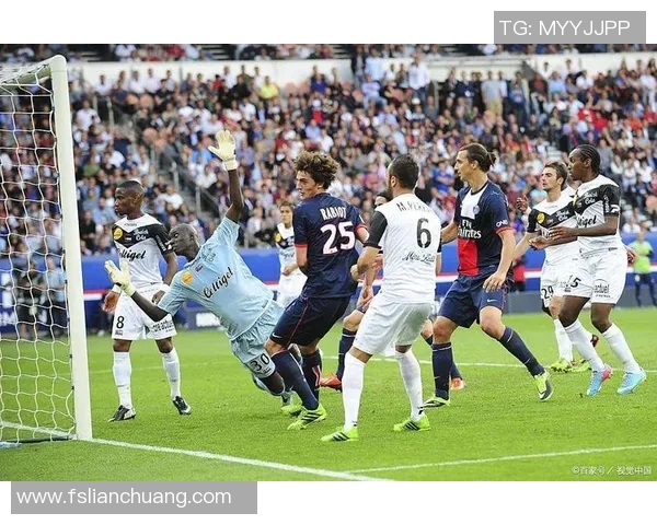 布拉格斯与皮尔森的精彩对决揭示足球战术与团队合作的重要性