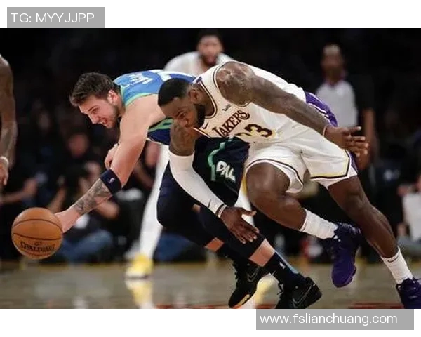 2011年湖人与快船的激烈对决回顾与分析篮球赛场上的城市对抗与荣耀 2011年湖人与快船的激烈对决回顾与分析篮球赛场上的城市对抗与荣耀