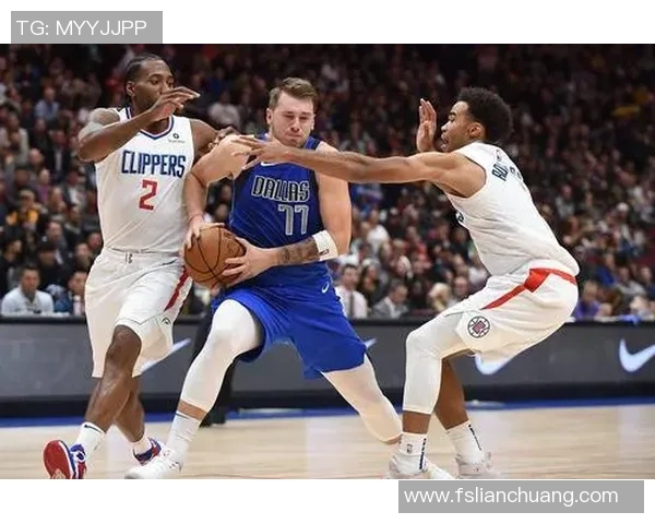 成都篮球队配合分析:战术执行与团队默契的深度对比探讨MBA 成都篮球队配合分析:战术执行与团队默契的深度对比探讨MBA